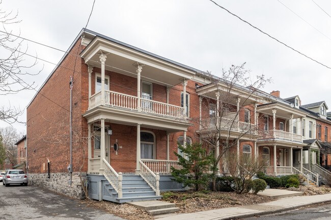 208-214 Daly Av in Ottawa, ON - Building Photo - Primary Photo