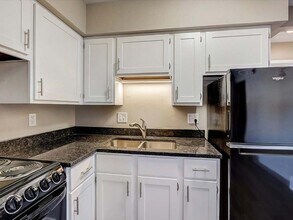 The Apex Apartments in Whitewater, WI - Foto de edificio - Building Photo