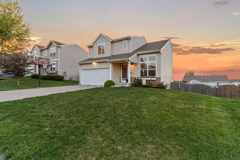 16112 Cherrywood St in Omaha, NE - Building Photo