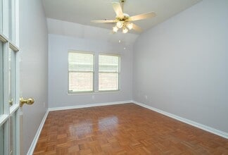 7415 Vine Grove Ct in Cypress, TX - Foto de edificio - Building Photo