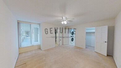 310 Fernando St in Newport Beach, CA - Building Photo - Building Photo