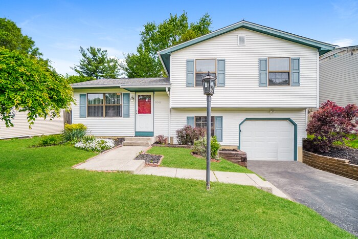 6840 Centennial Dr in Reynoldsburg, OH - Building Photo