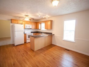 643 Glenties Dr in Smyrna, TN - Building Photo - Building Photo