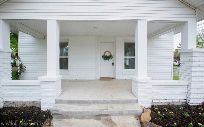 110 S 13th St in Hartshorne, OK - Building Photo - Building Photo