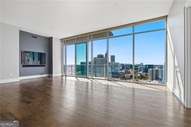 property at 1065 Peachtree St NE