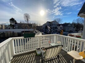 381 Highland Ave, Unit 2 in Somerville, MA - Building Photo