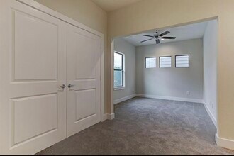 1106 Fuschia Rd in Houston, TX - Building Photo - Building Photo