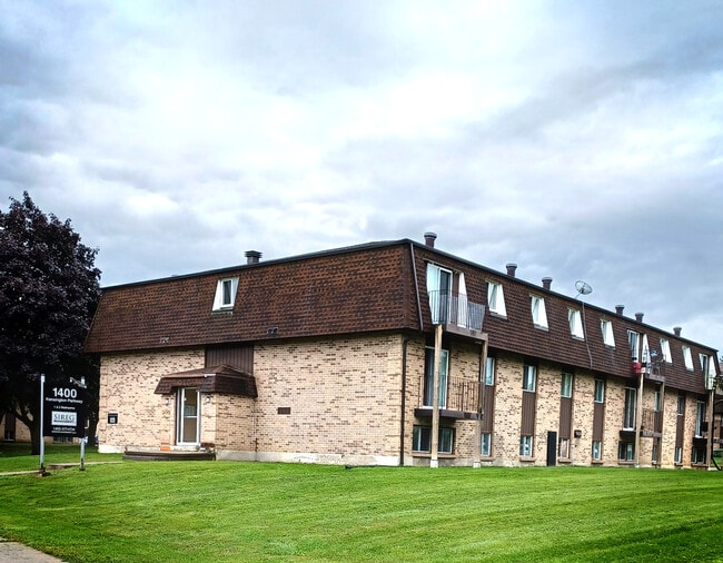 Cartier Court