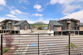 526 Blue River Rd in Silverthorne, CO - Building Photo - Building Photo
