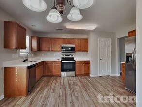 1011 Ronald Rd in Greensboro, NC - Building Photo - Building Photo