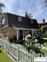 3163 Pine Ave in Long Beach, CA - Building Photo