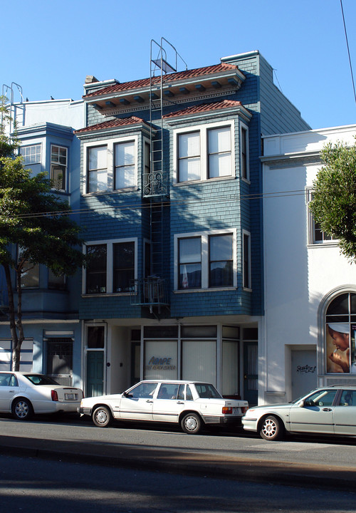 1347 Divisadero St in San Francisco, CA - Foto de edificio