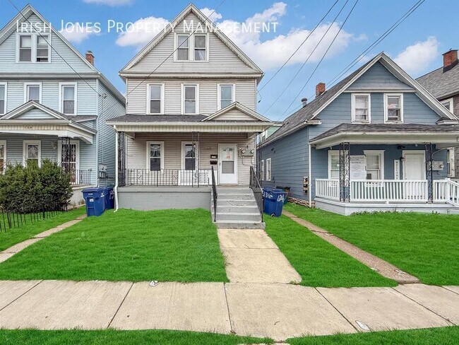 136 Peter St-Unit -Apt. 1 in Buffalo, NY - Building Photo - Building Photo