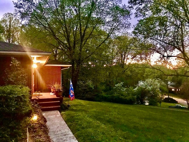 property at 5200 Skyline Dr