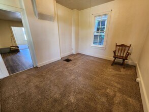 252 Lincoln Way W in Chambersburg, PA - Building Photo - Building Photo