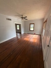 201 Carbaugh Ave in Rockford, IL - Building Photo - Building Photo