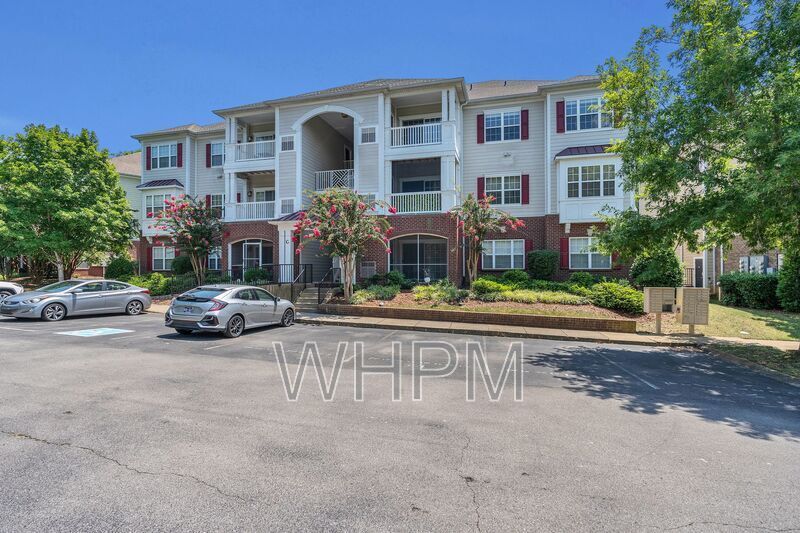 4846 Bevendean Dr in Nashville, TN - Foto de edificio