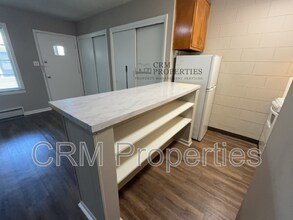 6134 Hillside Ave in Indianapolis, IN - Building Photo - Building Photo