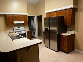 7701 White Ash St in Orlando, FL - Building Photo - Building Photo