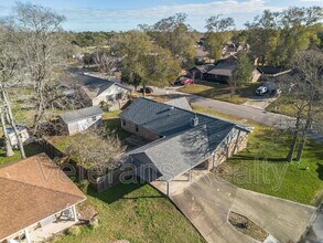 1210 Spring Dr in Long Beach, MS - Building Photo - Building Photo