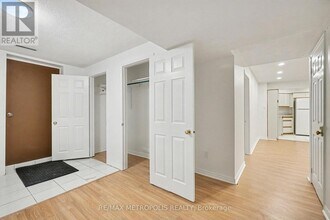 1105 Petunia Pl in Pickering, ON - Building Photo - Building Photo