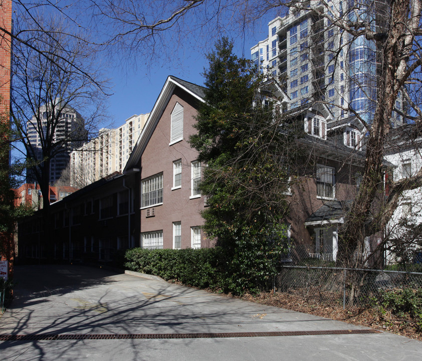 Parkside Apartments in Atlanta, GA - Building Photo