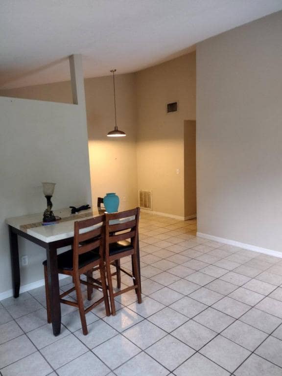 24 N Sheltering Oaks Dr in Inverness, FL - Building Photo - Building Photo