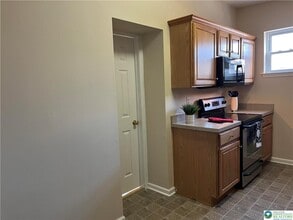 113 N West St in Allentown, PA - Building Photo - Building Photo
