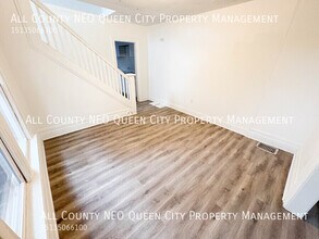 225 Pleasant Ave in Dayton, OH - Building Photo - Building Photo