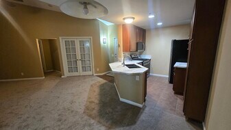11405 Affinity Ct, Unit 236 in San Diego, CA - Building Photo