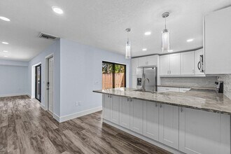 2929 SW 22nd Cir in Delray Beach, FL - Building Photo - Building Photo