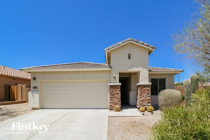 17922 W Sunnyslope Ln in Waddell, AZ - Building Photo