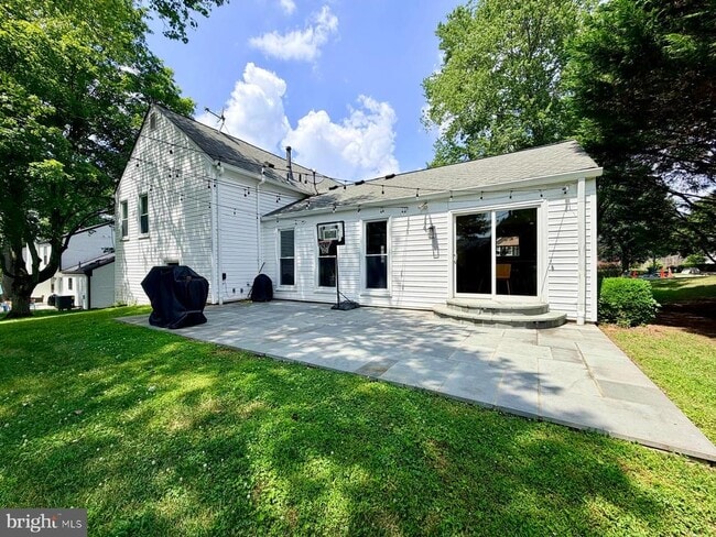 property at 12904 Missionwood Way