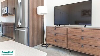 300 S Broadway in St. Louis, MO - Building Photo