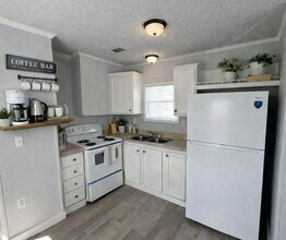 133 N Anoka Ave in Avon Park, FL - Building Photo - Building Photo