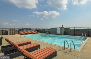 515 W Chelten Ave, Unit 1B-1207 in Philadelphia, PA - Building Photo