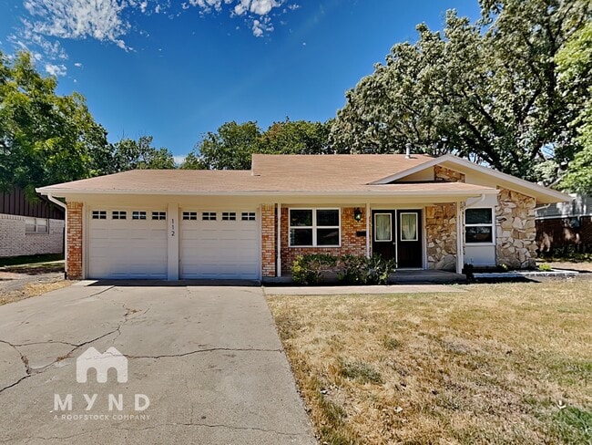 property at 112 Vanderbilt Ln