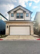 144 Alexander in Kyle, TX - Building Photo