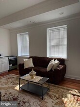 7403 Dickenson St in Springfield, VA - Building Photo - Building Photo