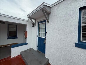 12127 Gulf Blvd in Treasure Island, FL - Building Photo - Building Photo