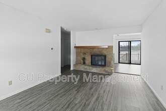 1305 Christopher Cir in Urbana, IL - Building Photo - Building Photo
