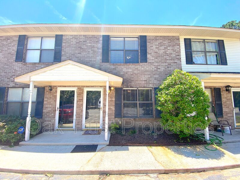 6279 Lucille Dr in North Charleston, SC - Building Photo