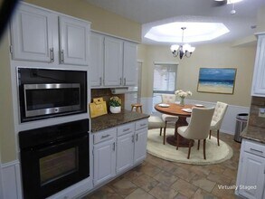 1920 Arbor Creek Dr in Carrollton, TX - Building Photo - Building Photo