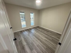 3506 Denson Dr in Longview, TX - Building Photo - Building Photo