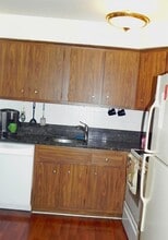 466 Liberty St in Little Ferry, NJ - Building Photo - Building Photo