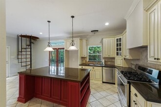 3126 Wroxton Rd in Houston, TX - Building Photo - Building Photo