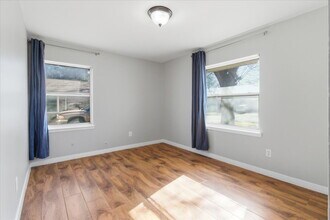 3131 Longmeade Dr in Farmers Branch, TX - Building Photo - Building Photo