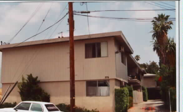 276 N Wilson Ave in Pasadena, CA - Building Photo