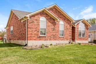 11321 Garden Trace Dr in Louisville, KY - Building Photo - Building Photo