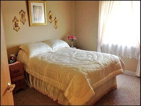 741 Streeter Dr in North Sioux City, SD - Building Photo - Building Photo